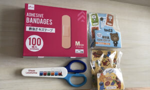 マスキングテープでキャラクター絆創膏作り 材料はダイソー100円ショップで全て揃えました シングルマミーライフ